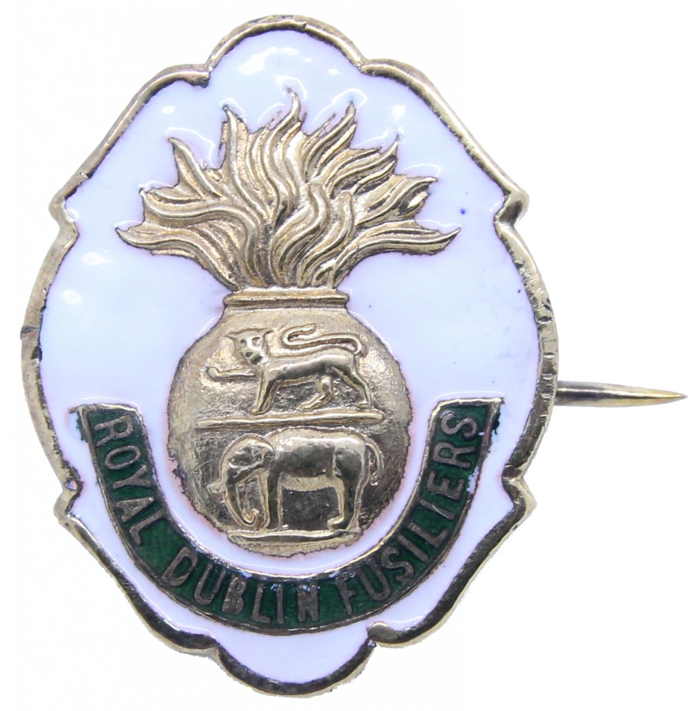 Another example similar to the sweetheart badge above