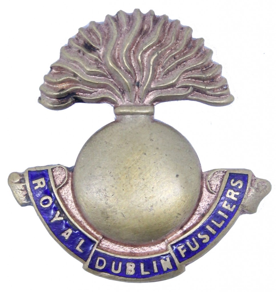 A plain metal and enamel badge, probably dating from the First World War